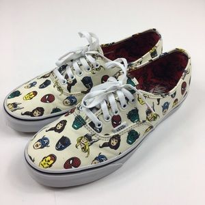SOLD Marvel x Vans Authentic all over print 10.5